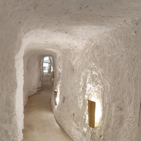 Casa túnel Nido de Águilas-2